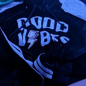Very soft Good vibes hoodie